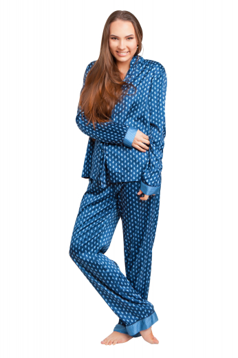 These chic womens handmade blue cotton pyjamas have a custom made shirt and tailor made blue pyjamas. Perfect nightwears for a comfortable sleep, the womens tailor made cotton pyjamas have attractive vented cuff hems. The womens tailor made night shirt has a squared bottom, front close buttons, and a sophisticated flat front. You can buy this stunning womens bespoke pyjama night suit at My Custom Tailor at super affordable rates.