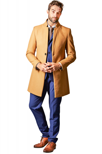 This men's bright, tan colored coat is tailor made in a fine wool and tweed and cut to a slim fit, featuring a single breasted button closure and landing just above the knee. 