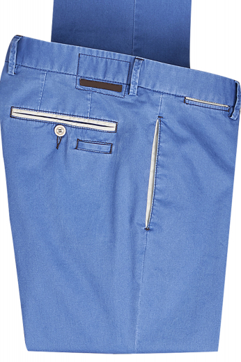 16530_PantsCut : Slim fitWaistband : Standard two point button and hook closurePleat Style : Flat frontFront pocket : Slash Pockets