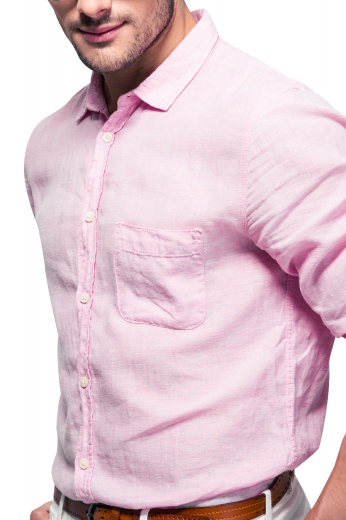Style no.16697 - This soft pink men's button up shirt is tailor made in a fine cotton and cut to a slim fit, featuring rounded barrel cuffs and a semi spread collar, perfect for office wear. 