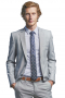 This leek men's pant suit is tailor made in a slim cut, featuring a single breasted button closure and slash pockets. It is perfect for all formal occasions.