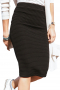 This casual pencil skirt is great for a day looks with a plain white shirt or office looks with an elegant blouse. It is tailor made in a beautiful wool blend.