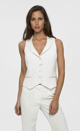 Custom-made women's all white waistcoat with flat front pants and front closure jacket with four fabric covered buttons, V neck and two side pockets. Made with wool, this waistcoat is super-light and an ideal semi formal summer office attire