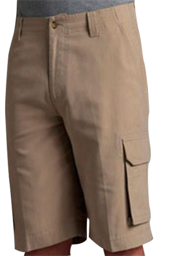 Tailor-made khaki men's shorts featuring the classic cargo detailing of side pockets and zip-up and button closure with the added sophistication of hand-sewn cuff hems.