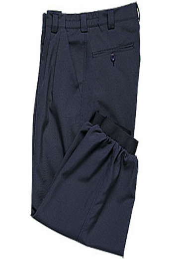 Belt loop, slash pocket, pleated front with two back pockets makes this knee length comfort fit golf plus fours for women, a practical and easy choice for the golf course. It is tailor made in a range of customization, for women. 