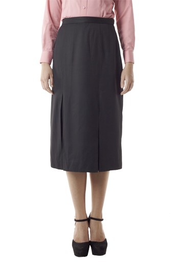 You’ll love this calf length made to order black skirts with handmade soft waistband for comfort. These custom tailored skirts are pleated into six panels, each with flat fronts. They incorporate concealer zipper on the front left.