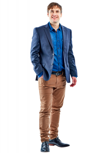 This men's dark khaki trouser is a fashionable option for any formal occasion, tailor made in a fine wool blend and cut to a slim fit, featuring slash pockets and a flat front pleat. 