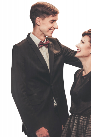 This men's suit is tailor made in a fine wool blend and cut to a slim fit, featuring a single breasted two button closure, notch lapels, and slash pockets. It is a perfect work wardrobe option!